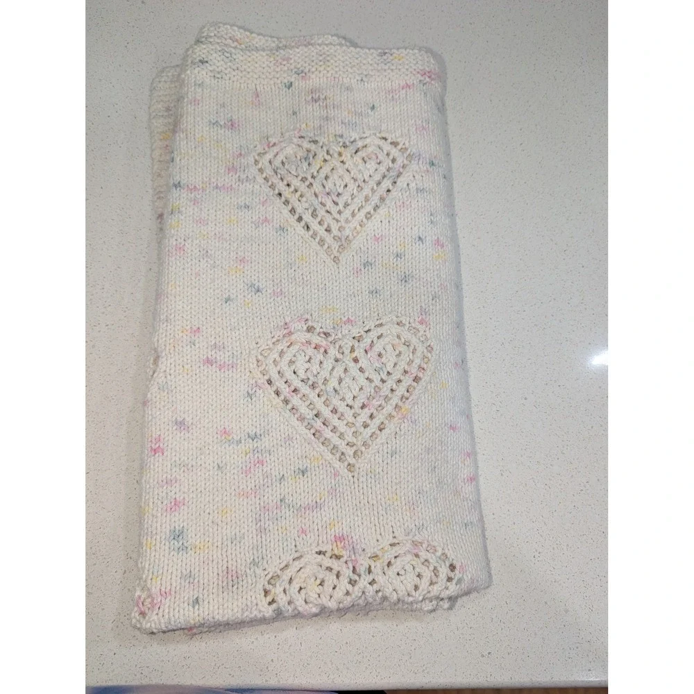 Adorable Handmade Knit Baby Blanket Cream‎ Pastel Confetti Heart Eyelet 36